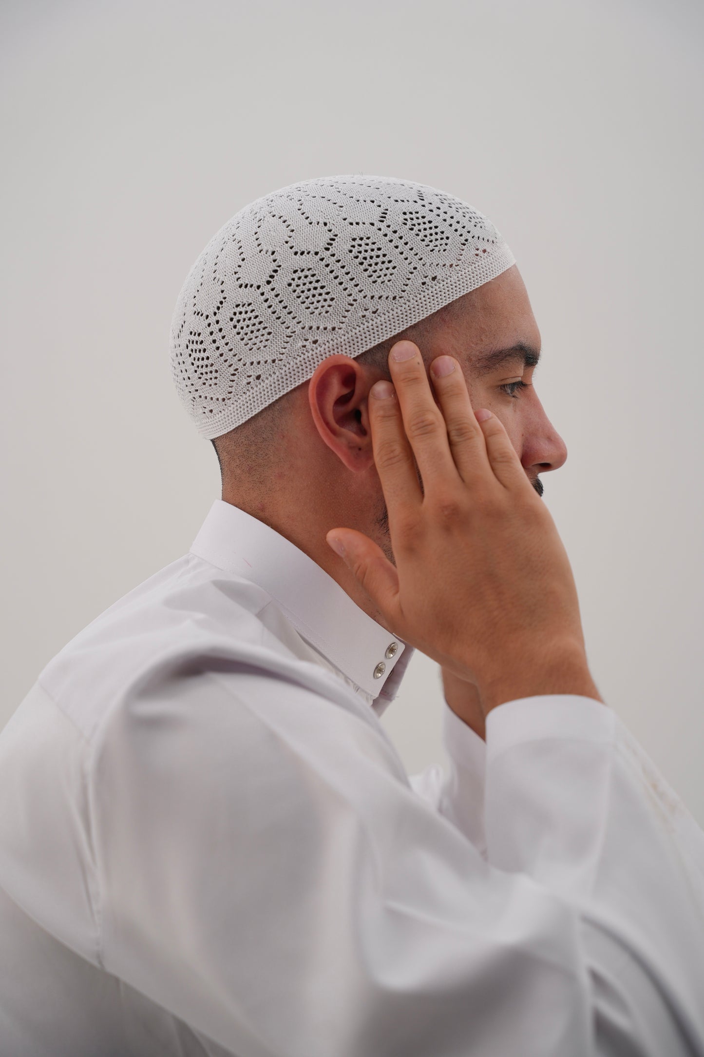GEBETSMÜTZE - WEIß